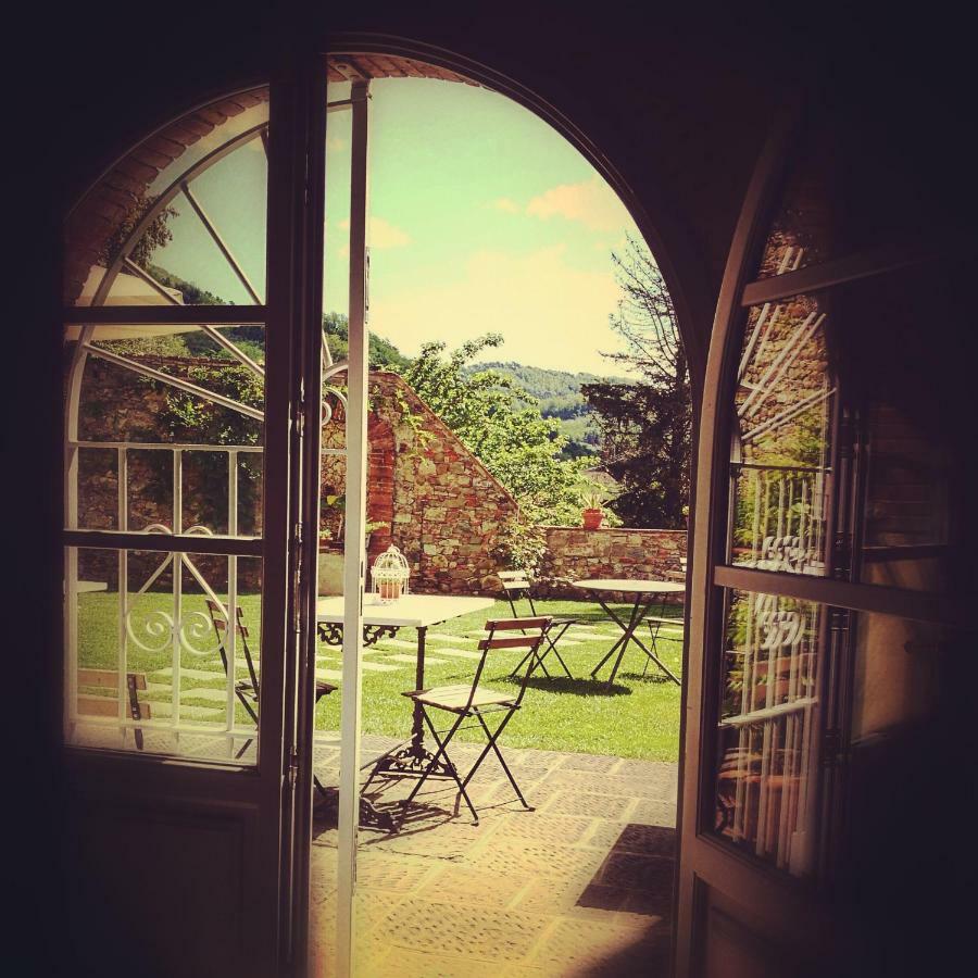 Palazzo Boccella Guest House Villa Basilica ภายนอก รูปภาพ