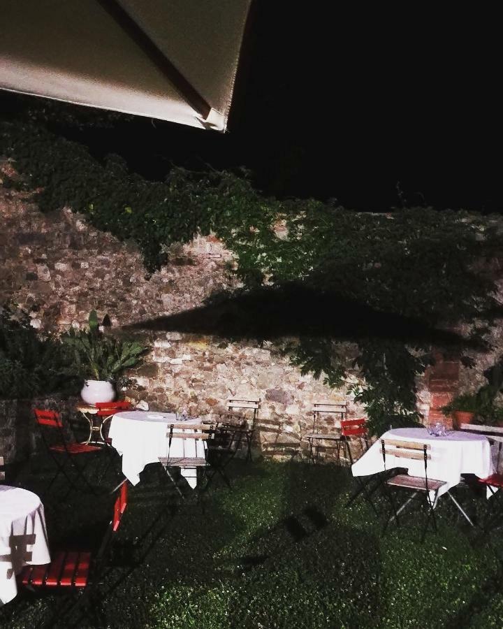 Palazzo Boccella Guest House Villa Basilica ภายนอก รูปภาพ
